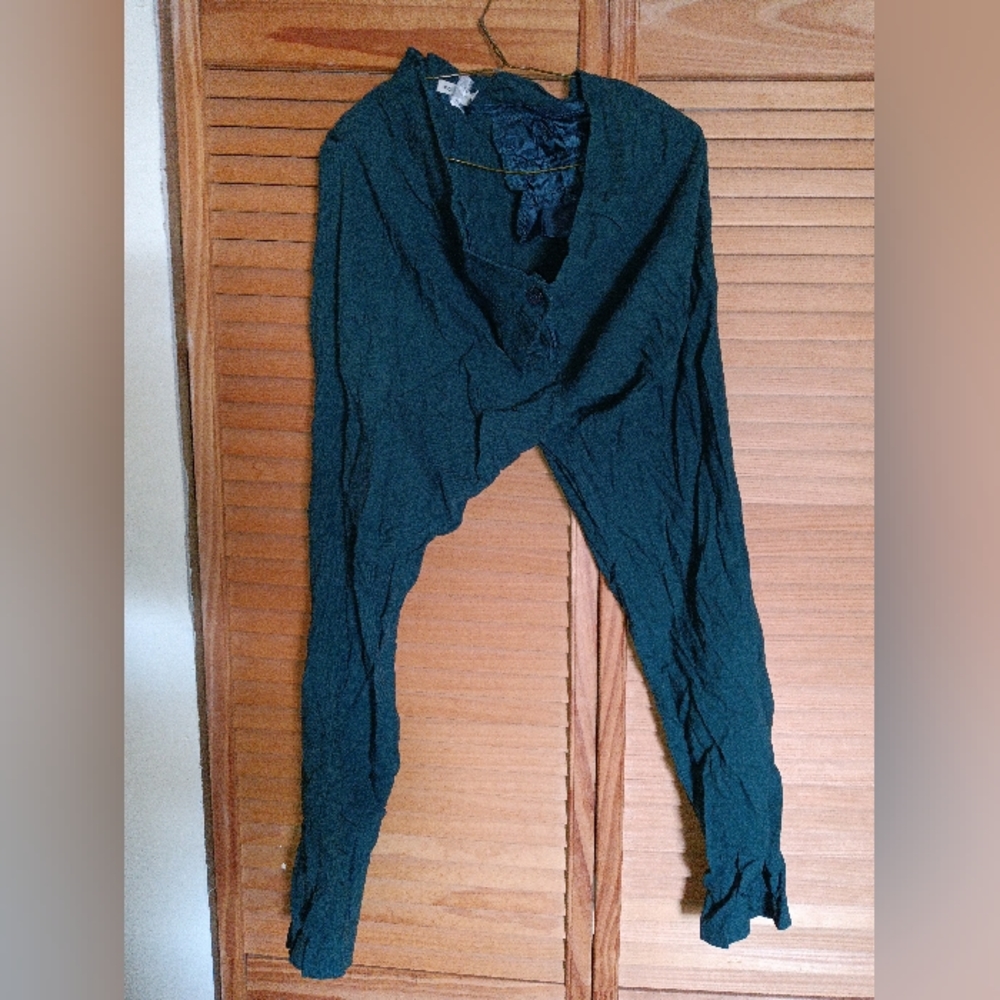 Pants - Picture 6 of 7